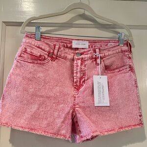 Dear John Ladies Shorts ; 29 ; Viva Magenta
